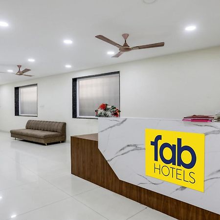 Fabhotel Mansarovar Inn Raipur  Bagian luar foto